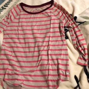 American Eagle shirt